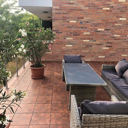 Castellum Apartmanhaz Gyula Extérieur photo
