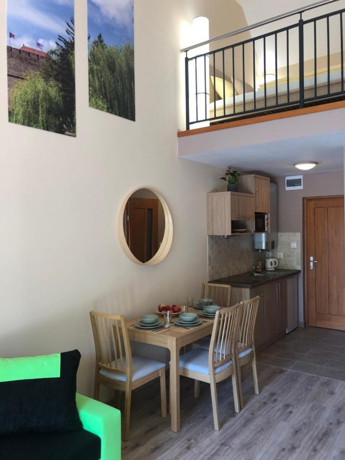 Castellum Apartmanhaz Gyula Extérieur photo